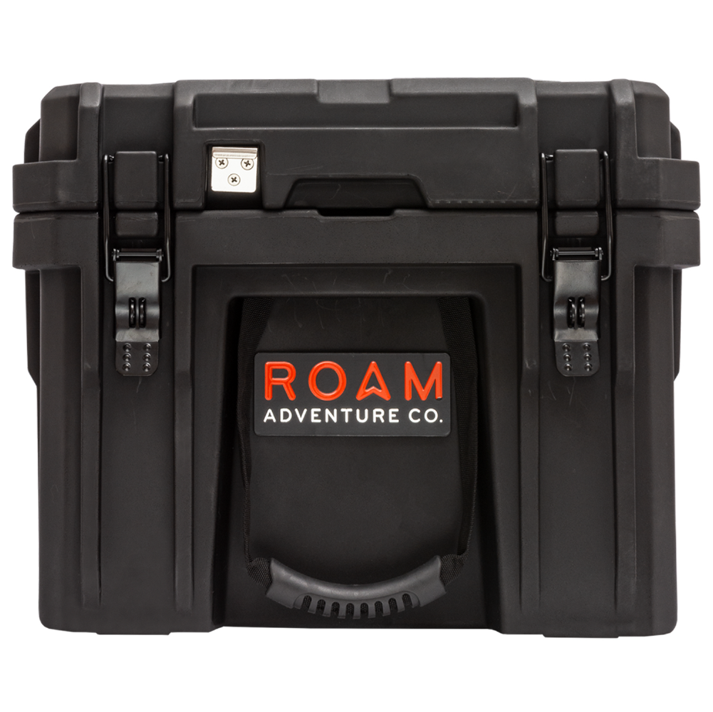 Roam 105L Case black - closed - latches