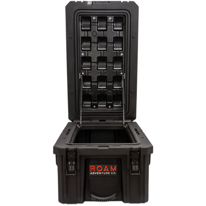 Roam 105L Case open - hinges